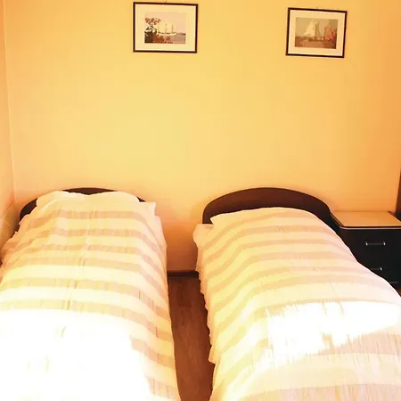 Apartment One-bedroom In Nowe Warpno